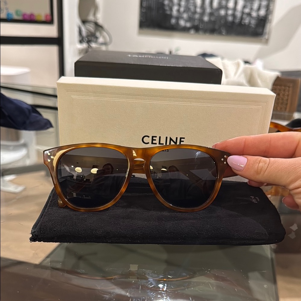 Celine CL40102F Aviator Sunglasses - dark Havana - Picture 4 of 4